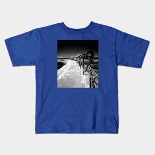 Chains & Posts Kids T-Shirt